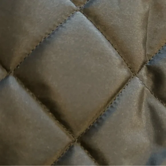 Old Navy Black Diamond Quilted Puffer Vest Women Small Architectural Minimalist - Picture 10 of 10